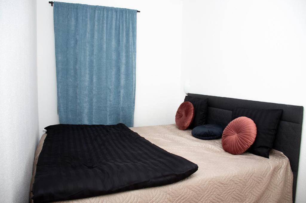 Entire Apartment Malmo 2 Bedrooms-Tv Lounge-Balcony Exteriör bild